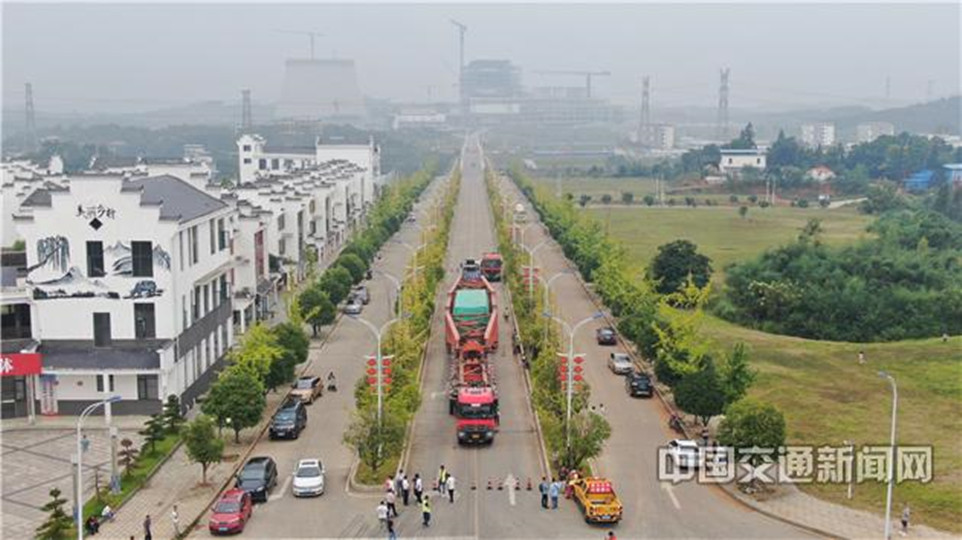 最大“巨無霸”來湘 “湖南模式”平安護(hù)航到家